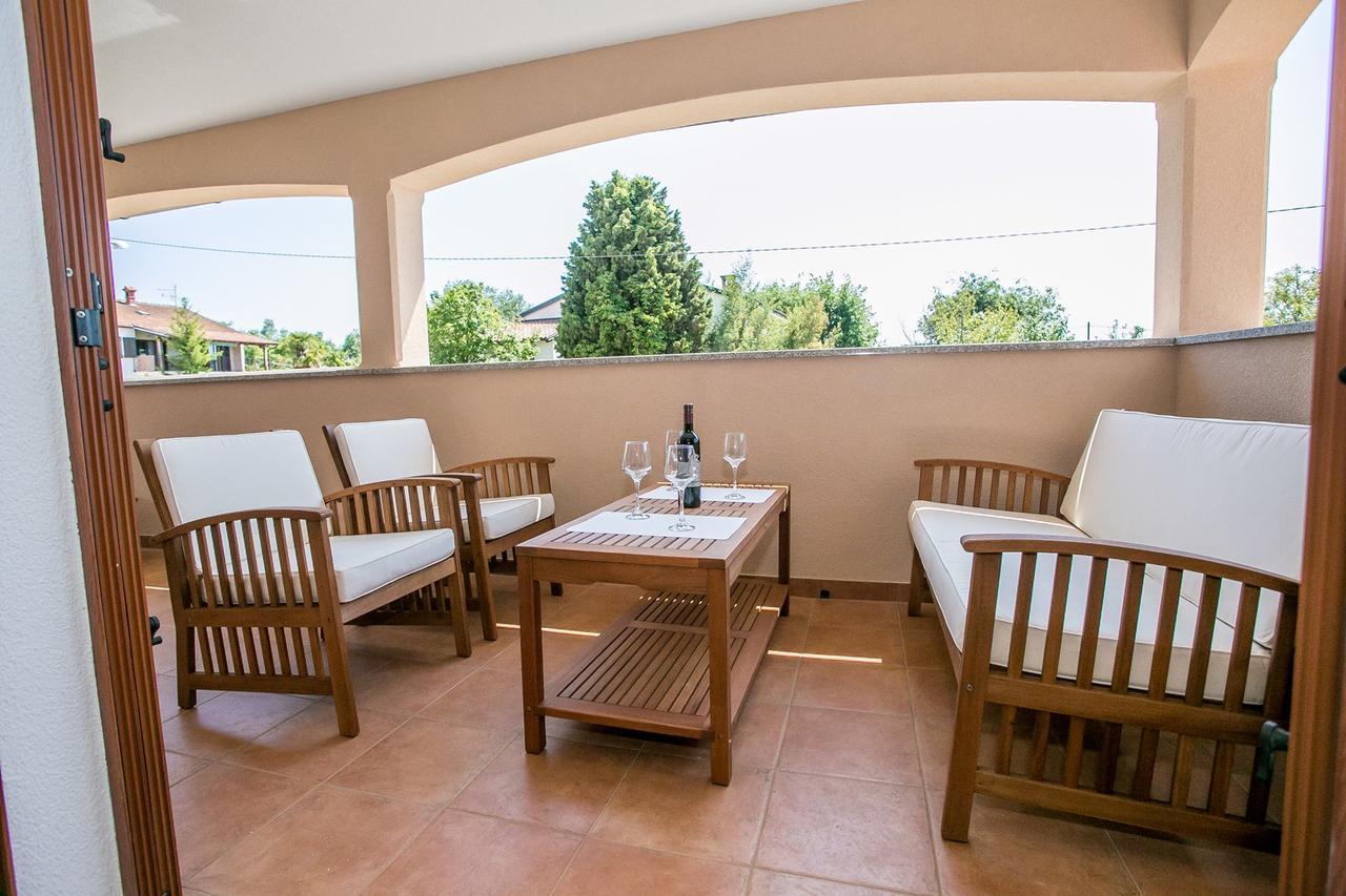 Apartment Stanko Vrvari Eksteriør billede