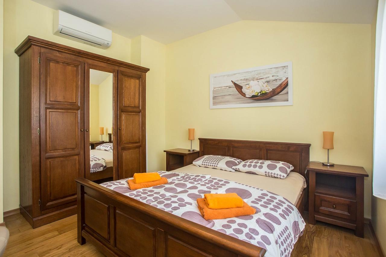 Apartment Stanko Vrvari Eksteriør billede