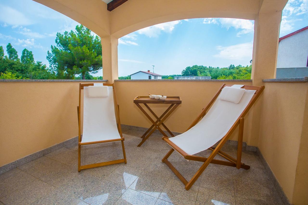 Apartment Stanko Vrvari Eksteriør billede